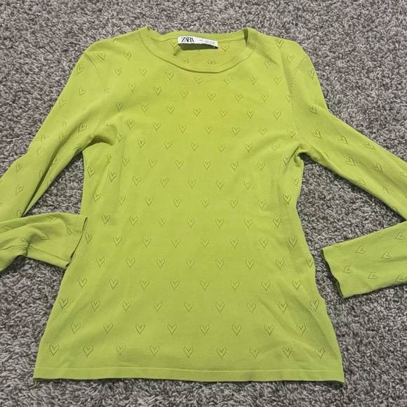 Zara Lime Sweater Top - Picture 1 of 3